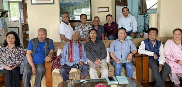 नेपालभाषा एकेडेमीं न्ह्याकल साहित्यकार नापलायेगु अभियान